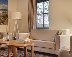 Guest house 600443 - Bungalow Schouwen-Duiveland - Duinpark 't Hof van Haamstede | 8-persoons bungalow | 8EL1