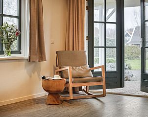 Guest house 600443 - Bungalow Schouwen-Duiveland - Duinpark 't Hof van Haamstede | 8-persoons bungalow | 8EL1