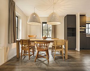 Guest house 600460 - Bungalow Schouwen-Duiveland - Duinpark 't Hof van Haamstede | 6-persoons bungalow | 6D1