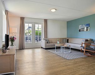 Guest house 600461 - Bungalow Schouwen-Duiveland - Duinpark 't Hof van Haamstede | 8-persoons bungalow | 8E2