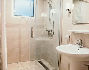 Guest house 600469 - Bungalow Schouwen-Duiveland - Vakantiebungalow Gravenhof 12