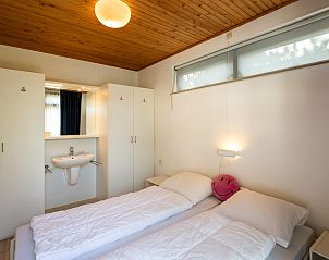 Guest house 600469 - Bungalow Schouwen-Duiveland - Vakantiebungalow Gravenhof 12