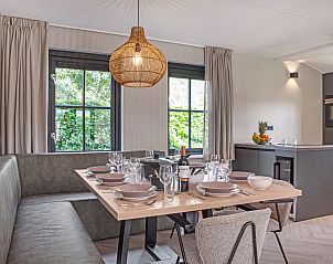 Guest house 600482 - Bungalow Schouwen-Duiveland - Duinpark 't Hof van Haamstede | 8-persoons bungalow | 8EL2