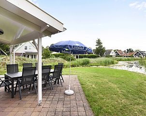 Guest house 600484 - Bungalow Schouwen-Duiveland - Duinpark 't Hof van Haamstede | 8-persoons bungalow | 8E1