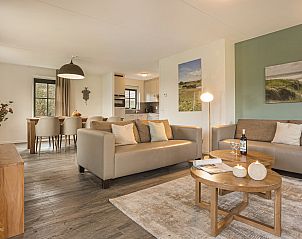 Guest house 600484 - Bungalow Schouwen-Duiveland - Duinpark 't Hof van Haamstede | 8-persoons bungalow | 8E1