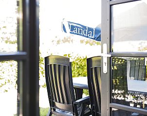 Guest house 600488 - Bungalow Schouwen-Duiveland - R�sidence 't Hof van Haamstede | 6-persoons hoevewoning | 6