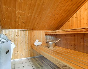 Guest house 600497 - Bungalow Schouwen-Duiveland - Villapark Livingstone | 4-persoons villa | 4L