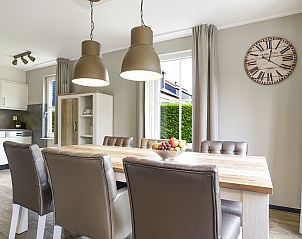 Guest house 600497 - Bungalow Schouwen-Duiveland - Villapark Livingstone | 4-persoons villa | 4L