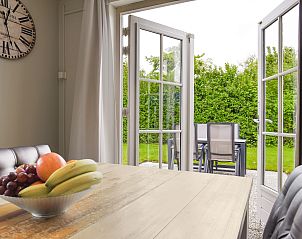 Guest house 600497 - Bungalow Schouwen-Duiveland - Villapark Livingstone | 4-persoons villa | 4L