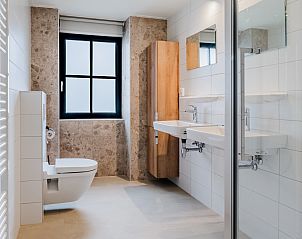 Guest house 600499 - Bungalow Schouwen-Duiveland - R�sidence 't Hof van Haamstede | 6-persoons hoevewoning | 6