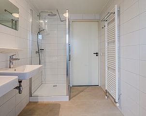 Guest house 600499 - Bungalow Schouwen-Duiveland - R�sidence 't Hof van Haamstede | 6-persoons hoevewoning | 6