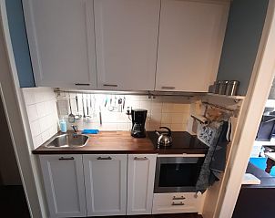 Guest house 6006123 - Holiday property Schouwen-Duiveland - Huisje blauw