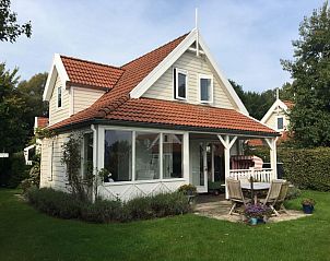 Vakantiehuis ZE217 in Bruinisse, Schouwen-Duiveland met charmante veranda en tuin in Zeeland.