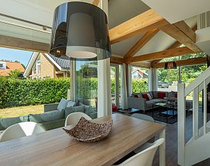 Moderne Kche im Ferienhaus Zonnedorp 8, De Zeehond in Renesse, Zeeland mit allen Annehmlichkeiten.