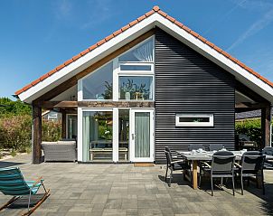 Guest house 6007113 - Holiday property Schouwen-Duiveland - Vakantiehuis Zonnedorp 6, "Happy"