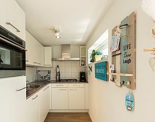 Guest house 6007113 - Holiday property Schouwen-Duiveland - Vakantiehuis Zonnedorp 6, "Happy"