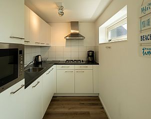 Guest house 600711 - Holiday property Schouwen-Duiveland - Vakantiehuis Zonnedorp 13, "Beach House"