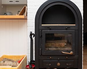 Holzofen im Ferienhaus Horizon by the Sea, Renesse, fr gemtliche Abende im Haus.