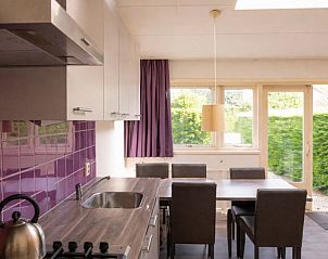 Guest house 6007212 - Holiday property Schouwen-Duiveland - 3 op een rij