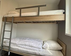 Master bedroom in VZ804 Holiday Chalet Arend 1833 Renesse, Schouwen-Duiveland