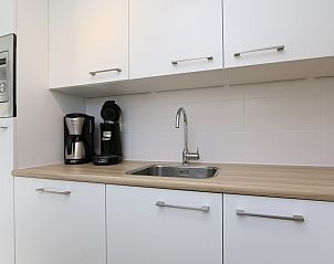 Kche von Zeeland House, Ferienhaus Zonnedorp 23, Renesse, mit modernen Gerten.