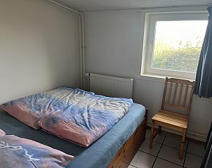 Moderne badkamer in vakantiehuis ZE182, Kerkwerve, Schouwen-Duiveland, Zeeland.