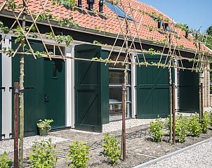 Houten gevel van Vakantiehuis in Noordwelle, Schouwen-Duiveland, Zeeland.