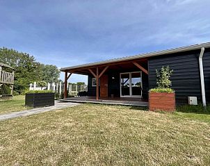 Uitzicht over de velden nabij vakantiehuis ZE086, Noordwelle, Schouwen-Duiveland, Zeeland.