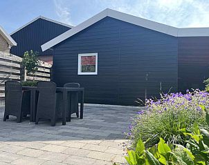 Uitzicht vanaf de veranda van vakantiehuis ZE086 in Noordwelle, Schouwen-Duiveland, Zeeland.