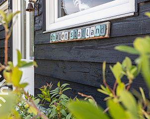 Houten sauna bij vakantiehuis ZE1221 in Sint-Annaland, Tholen voor comfortabele wellness.