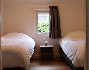 Guest house 610162 - Holiday property Tholen - VZ942 Vakantiechalet in Sint-Annaland