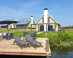 Guest house 610223 • Holiday property Tholen • Vakantiehuis Oesterdam Resort 