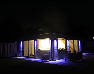 Guest house 610427 - Holiday property Tholen - Vakantiehuis Luxus-Ferienhaus mit Sauna und Kamin