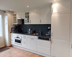 Guest house 610464 - Holiday property Tholen - Vakantiehuis Buurtweg 75