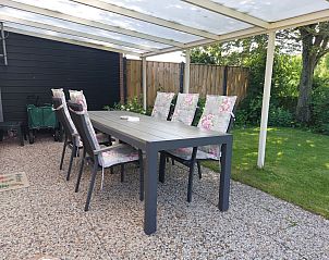 Guest house 610464 - Holiday property Tholen - Vakantiehuis Buurtweg 75