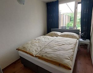 Guest house 610464 - Holiday property Tholen - Vakantiehuis Buurtweg 75