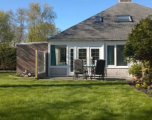 Guest house 610465 - Holiday property Tholen - Vakantiehuis Zand en Zon in Stavenisse