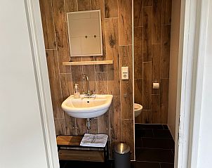 Guest house 610472 - Holiday property Tholen - Vakantiehuis in einem familienfreundlichen Ferienpark