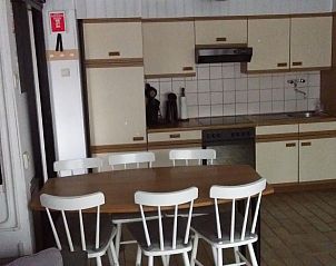 Guest house 610477 - Holiday property Tholen - Vakantiehuis mit privatem Garten und Grill