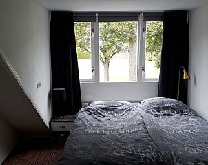 Guest house 610479 - Holiday property Tholen - Vakantiehuis am Meer in Zeeland