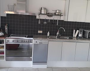 Guest house 610479 - Holiday property Tholen - Vakantiehuis am Meer in Zeeland