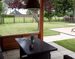 Guest house 610479 - Holiday property Tholen - Vakantiehuis am Meer in Zeeland