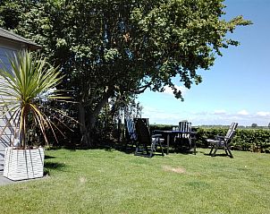 Guest house 610483 - Holiday property Tholen - Vakantiehuis 
