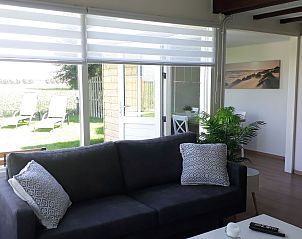 Guest house 610484 - Holiday property Tholen - Vakantiehuis mit privatem Garten und Terrasse