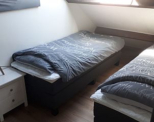 Guest house 610484 - Holiday property Tholen - Vakantiehuis mit privatem Garten und Terrasse