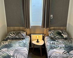 Guest house 611026 - Holiday property Tholen - Noordzee