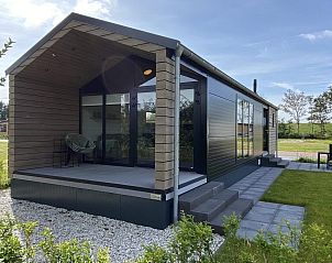 Guest house 611063 • Holiday property Tholen • VZ1035 Luxe vakantiechalet in Scherpenisse 