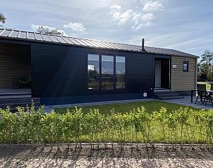 Guest house 611063 - Holiday property Tholen - VZ1035 Luxe vakantiechalet in Scherpenisse