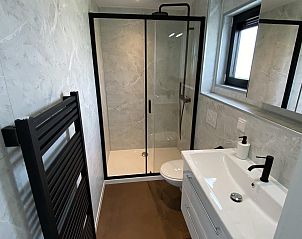 Guest house 611063 - Holiday property Tholen - VZ1035 Luxe vakantiechalet in Scherpenisse