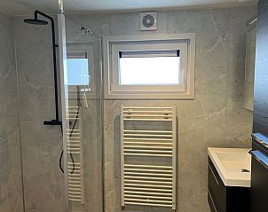 Verblijf 611086 - Vakantiewoning Tholen - Vakantiehuis Vakantiepark de Zeeuwse Parel - De Zeester 6p